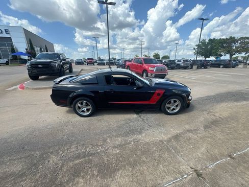 Used 2006 Ford Mustang GT Premium RWD image 7