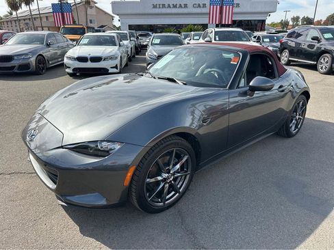 Used 2018 MAZDA MX-5 Miata Grand Touring image 41