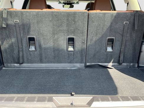 Used 2023 Subaru Ascent Touring image 27