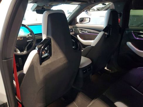 Used 2026 Cadillac CT5 V Blackwing w/ Carbon Fiber 1 Package RWD image 12
