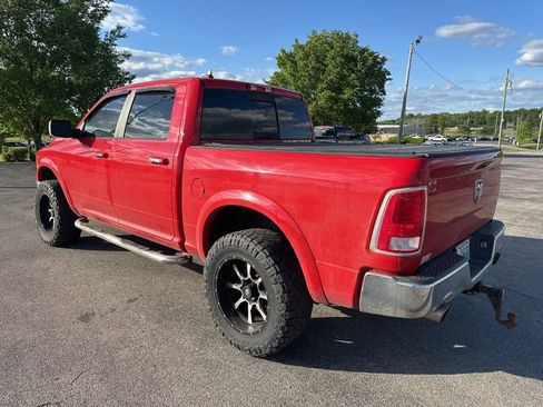 Used 2017 RAM 1500 Laramie AWD/4WD image 4