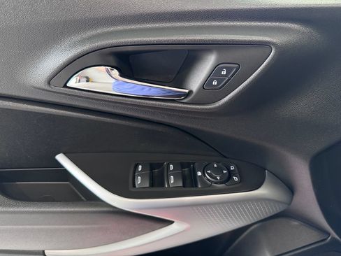 Certified 2024 Chevrolet Trax LS FWD image 23
