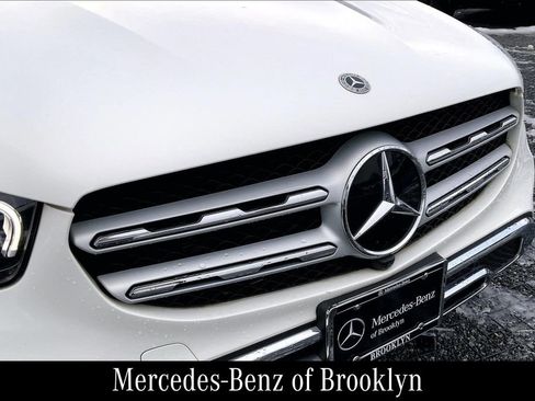 Used 2022 Mercedes-Benz GLC 300 4MATIC image 32