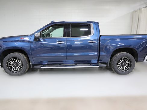 Used 2022 Chevrolet Silverado 1500 LTZ w/ LTZ Premium Package image 17