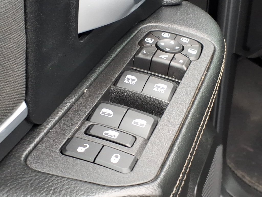 Certified 2026 RAM 2500 Big Horn AWD/4WD image 11