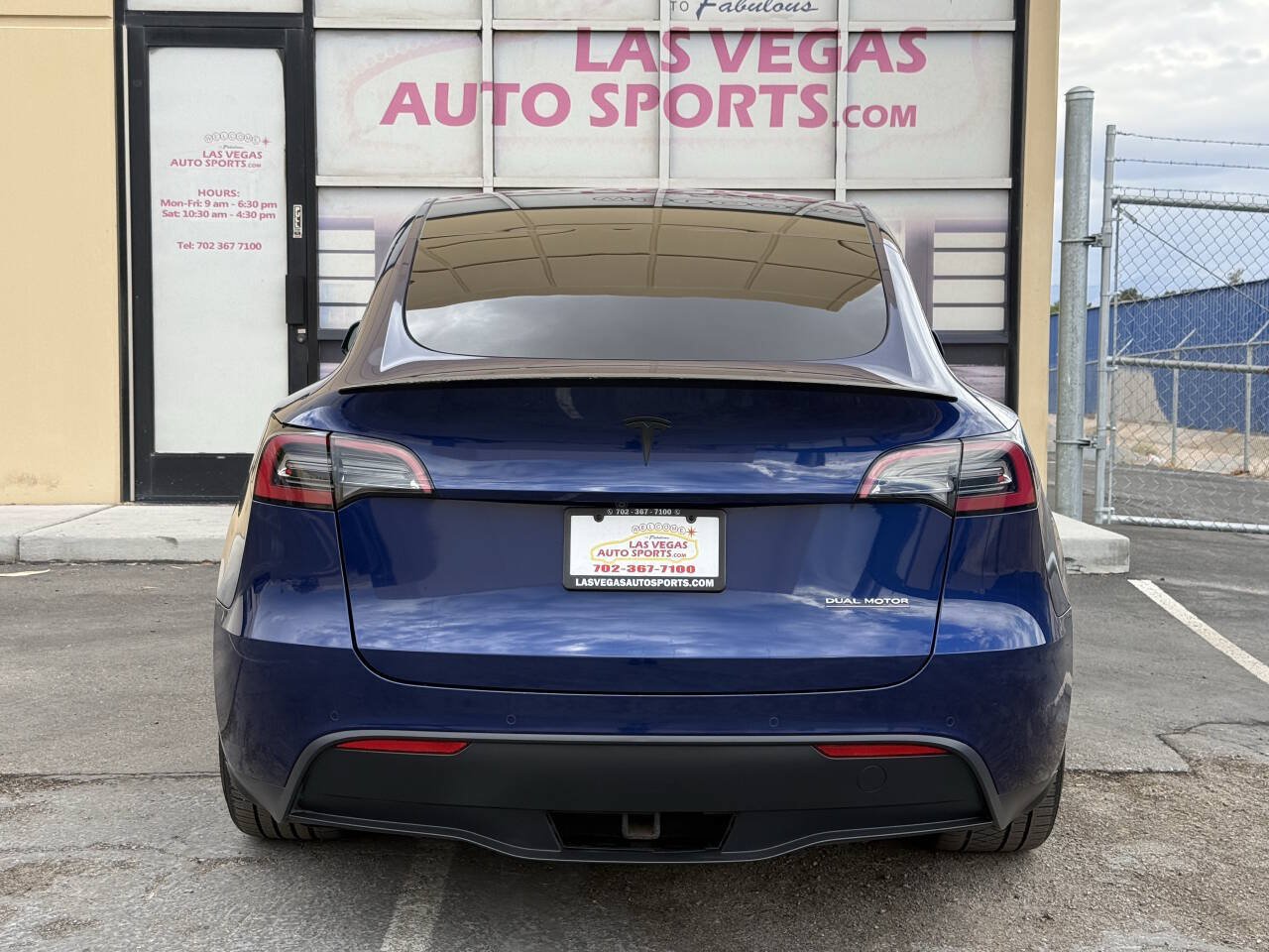 Used 2022 Tesla Model Y Performance AWD/4WD image 8