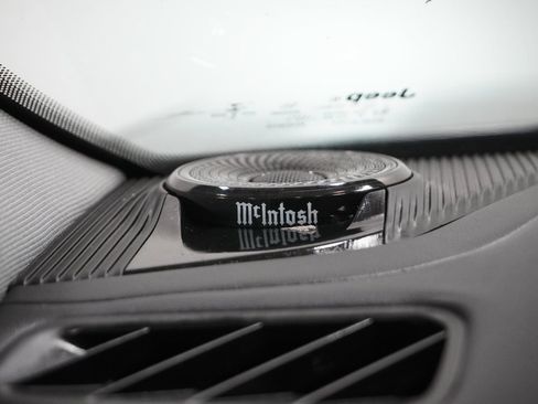 Certified 2022 Jeep Grand Cherokee L Overland w/ MOPAR Finishing Package image 36