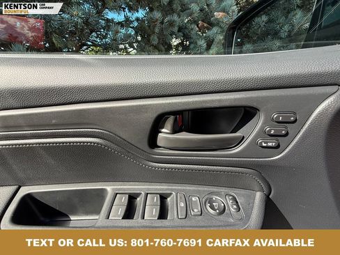 Used 2025 Honda Odyssey Sport-L image 22