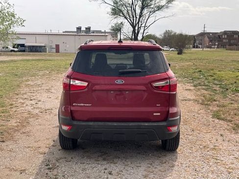 Used 2020 Ford EcoSport SE image 6
