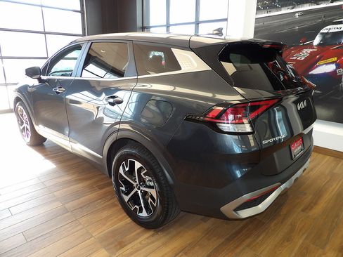 Used 2023 Kia Sportage EX FWD image 8