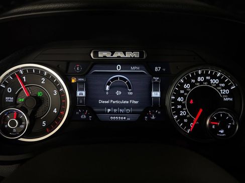 Used 2024 RAM 2500 Big Horn w/ Level 2 Equipment Group AWD/4WD image 15