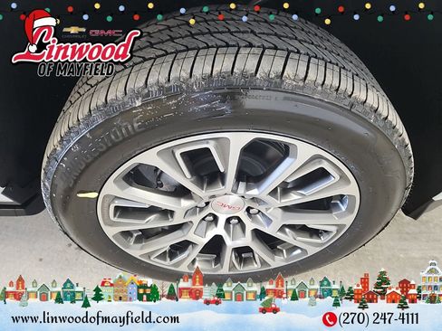 New 2026 GMC Yukon XL Denali image 9