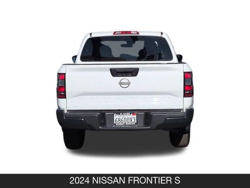 Certified 2024 Nissan Frontier S image 9
