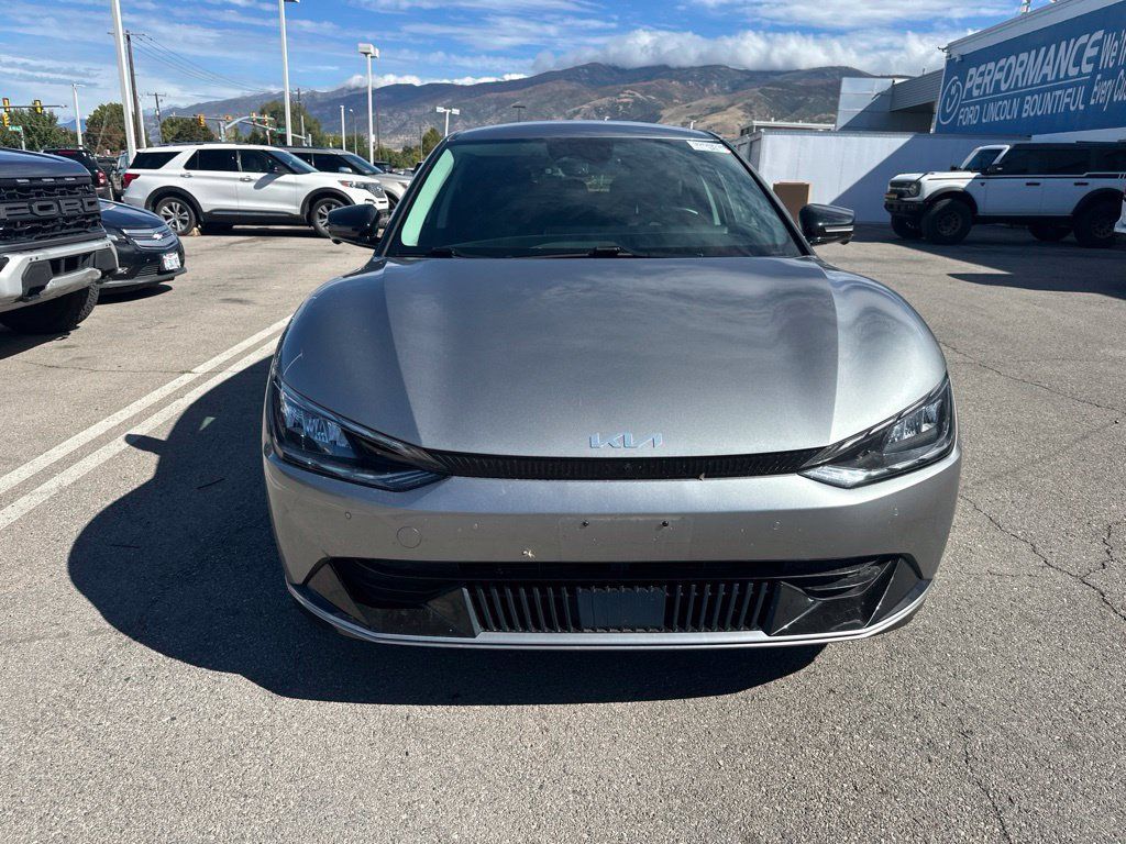 Used 2023 Kia EV6 Wind w/ Wind Technology Package AWD/4WD image 4