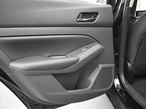 Used 2025 Nissan Altima 2.5 S image 16