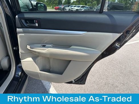 Used 2012 Subaru Outback 2.5i Premium AWD/4WD image 20