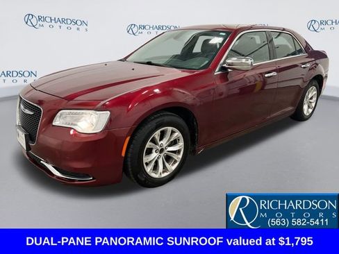 Used 2016 Chrysler 300 Limited image 1