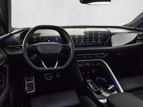 New 2025 Audi SQ5 Premium Plus image 19