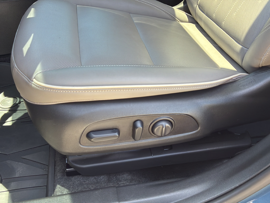 Used 2025 Buick Envista Avenir FWD image 23
