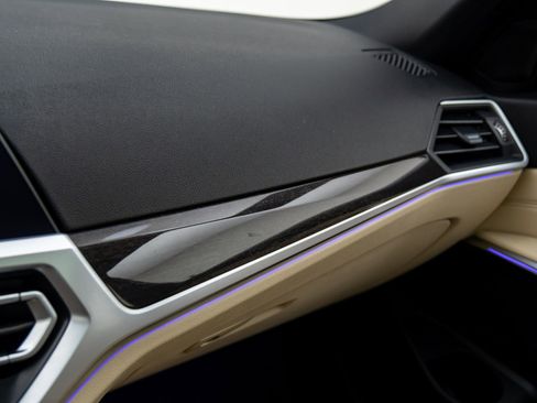 Used 2020 BMW 330i xDrive Sedan w/ Driving Assistance Package image 31