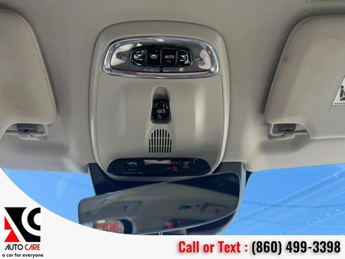 Used 2016 Volvo XC90 T6 Momentum w/ Momentum Plus Package image 32