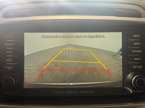 Used 2016 Kia Sorento SX AWD/4WD image 23