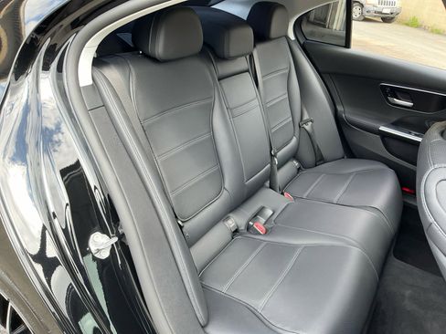 Used 2023 Mercedes-Benz C 300 Sedan image 19