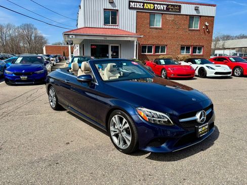 Used 2019 Mercedes-Benz C 300 4MATIC Cabriolet w/ Multimedia Package image 3