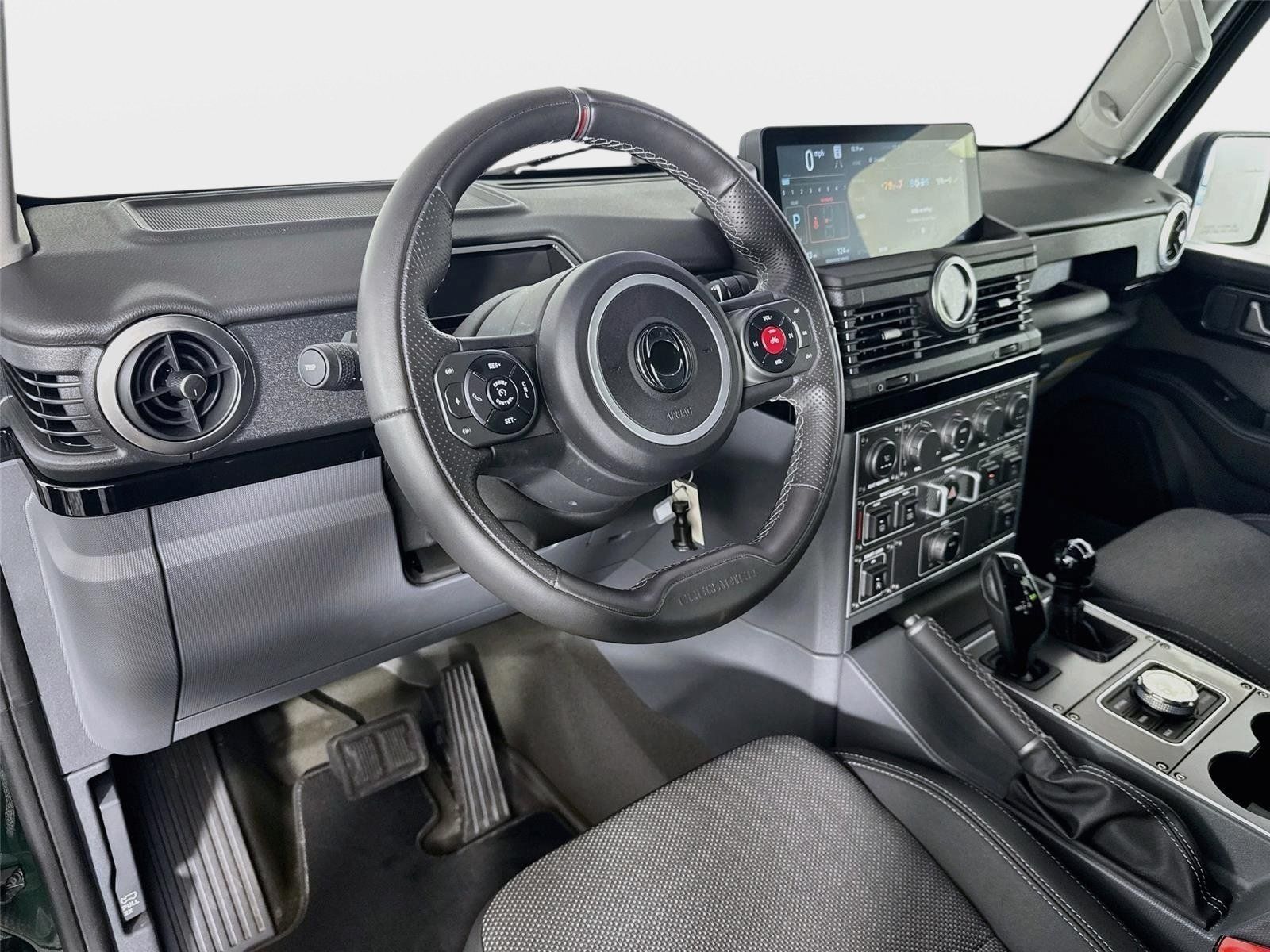 Used 2025 INEOS Grenadier Station Wagon AWD/4WD image 9