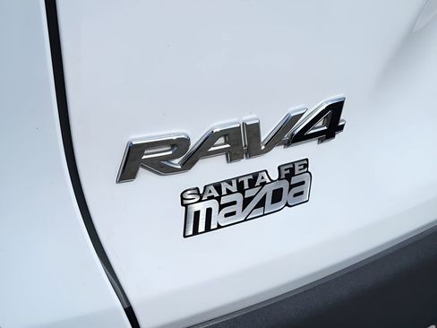 Used 2025 Toyota RAV4 LE image 12
