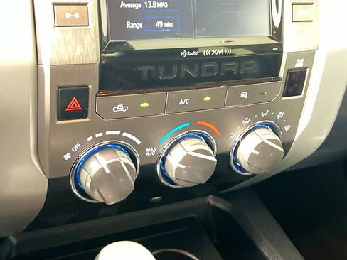 Used 2018 Toyota Tundra SR5 image 26