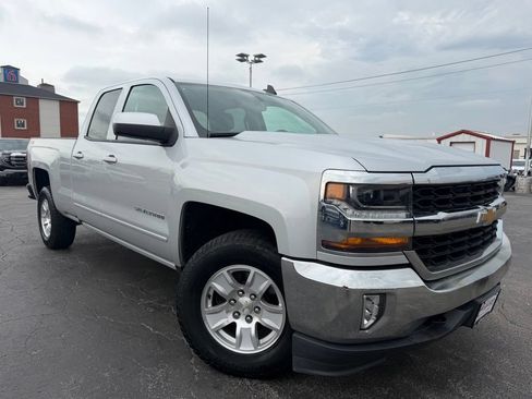 Used 2018 Chevrolet Silverado 1500 LT w/ All Star Edition AWD/4WD image 2
