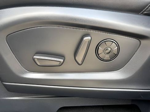 Certified 2025 Ford Explorer ST w/ Sun And Sound Package AWD/4WD image 17
