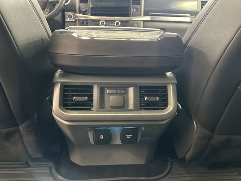 Certified 2022 Ford F150 Lariat w/ Equipment Group 502A High image 29