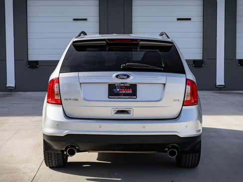 Used 2011 Ford Edge SEL w/ 202A Rapid Spec Order Code image 8
