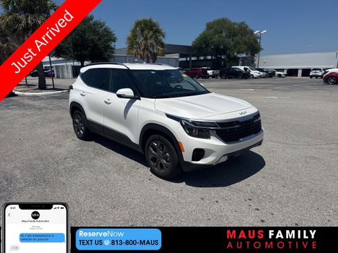 Used 2024 Kia Seltos S image 1