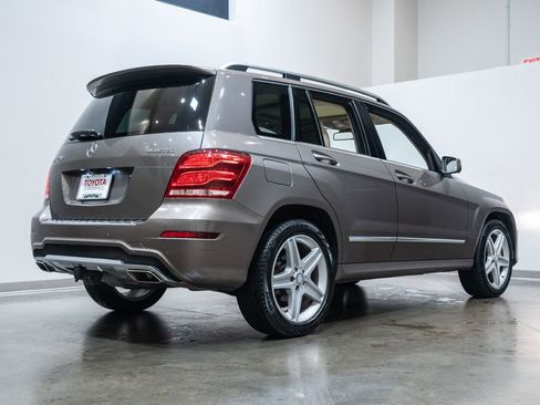Used 2014 Mercedes-Benz GLK 250 BlueTEC 4MATIC image 9
