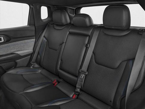 New 2026 Jeep Compass Latitude AWD/4WD image 9