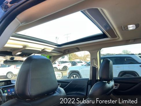 Used 2022 Subaru Forester Limited image 27