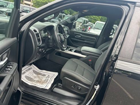 Used 2019 RAM 1500 Big Horn AWD/4WD image 14