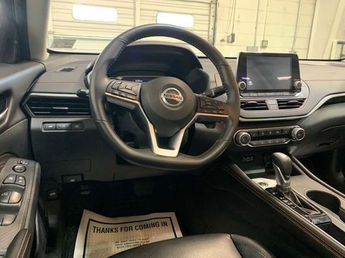 Used 2022 Nissan Altima 2.0 SR image 4