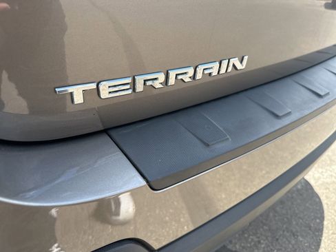 Used 2012 GMC Acadia SLT AWD/4WD image 5