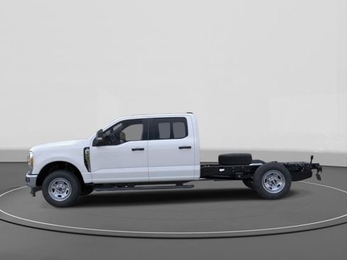 New 2026 Ford F350 XL AWD/4WD image 3