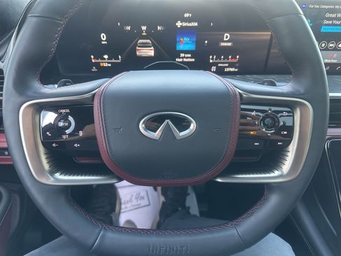 Used 2025 INFINITI QX80 Autograph w/ Autograph Exterior Package image 36