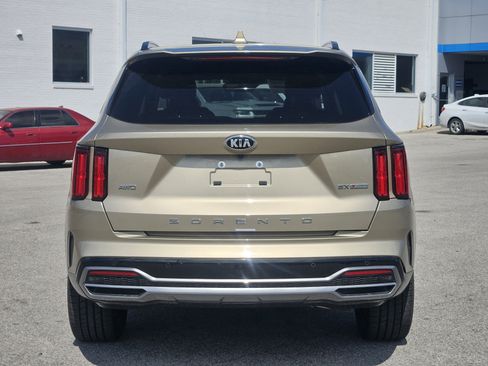 Used 2021 Kia Sorento SX AWD/4WD image 5
