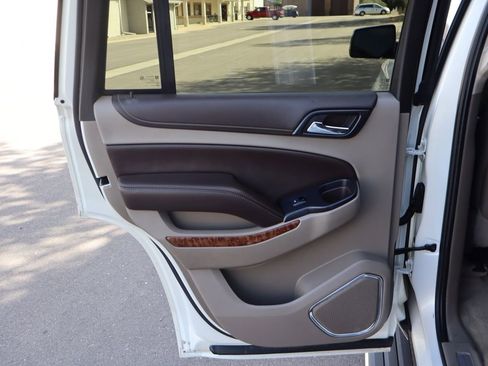 Used 2015 Chevrolet Tahoe LTZ image 26