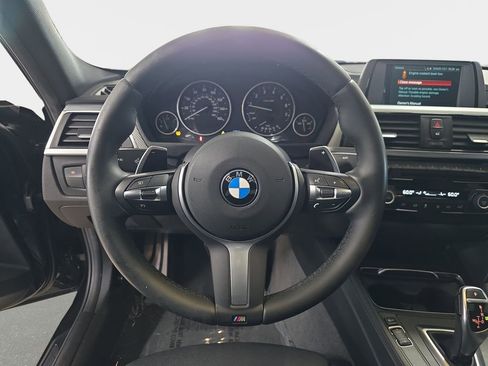 Used 2018 BMW 330i Sedan RWD image 19