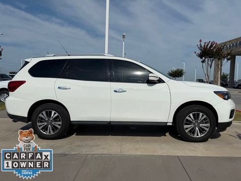 Used 2020 Nissan Pathfinder S AWD/4WD image 19