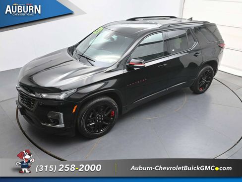 Used 2023 Chevrolet Traverse Premier w/ Redline Edition AWD/4WD image 29