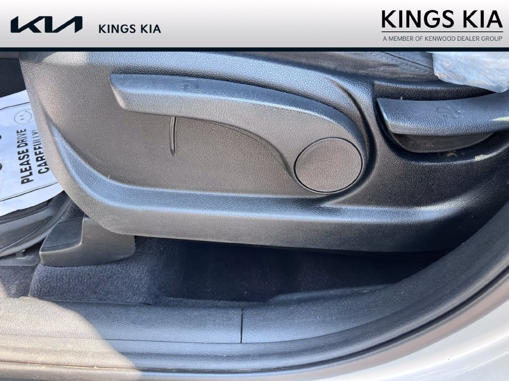 Used 2019 Kia Sorento L FWD image 7